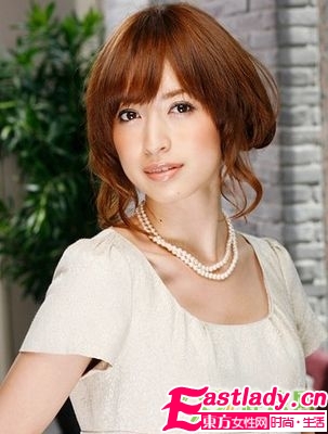 09秋季最新輕熟女知性中長發(fā)