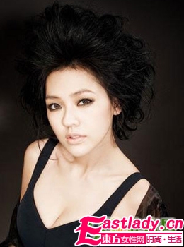 魅惑迷人 小S長卷發(fā)濃厚女人味