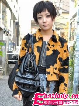 古怪精靈 日本街拍魔幻瘦臉發(fā)型秀