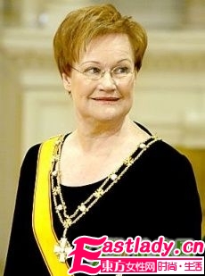 烏克蘭前女總理季莫申科發(fā)型最拉風(fēng) 盤點國家女領(lǐng)導(dǎo)們的發(fā)型