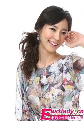 超實用顯瘦韓式盤發(fā)技巧