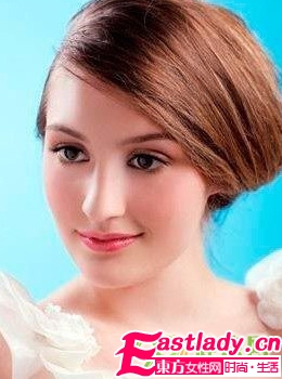 最新冬季簡約美韓式新娘盤發(fā)