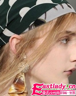 秋季 明星也愛的頭巾發(fā)飾DIY