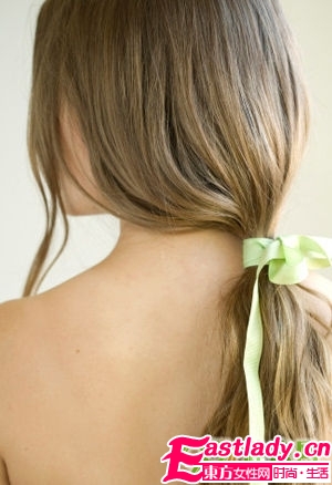 專家分享夏季護(hù)發(fā)妙招 拒絕頭屑油膩