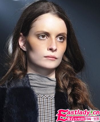 2011秋冬10款慵懶風格發(fā)型最當紅