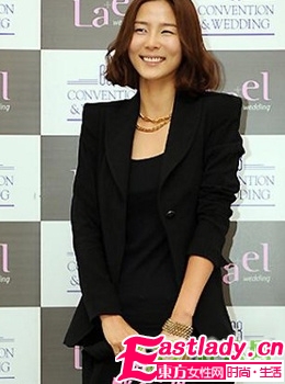 09秋季韓式女星婚宴發(fā)型