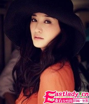 提升氣質的李小冉經典發(fā)型