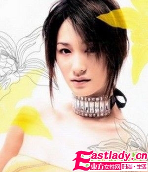 提升氣質(zhì)的李小冉經(jīng)典發(fā)型