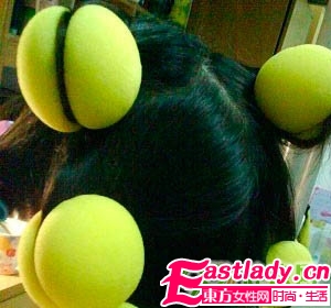 DIY可愛(ài)又時(shí)尚的冬季發(fā)型步驟