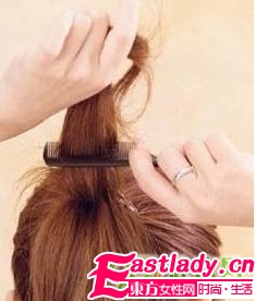 甜美馬尾辮 五個(gè)細(xì)節(jié)更女人