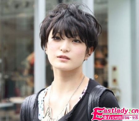 街拍今秋日系最潮8款發(fā)型