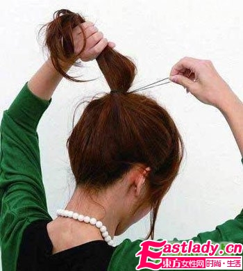 最實用花苞頭盤發(fā)步驟圖解