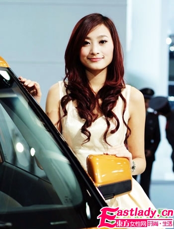 性感車模美麗時(shí)尚發(fā)型秀