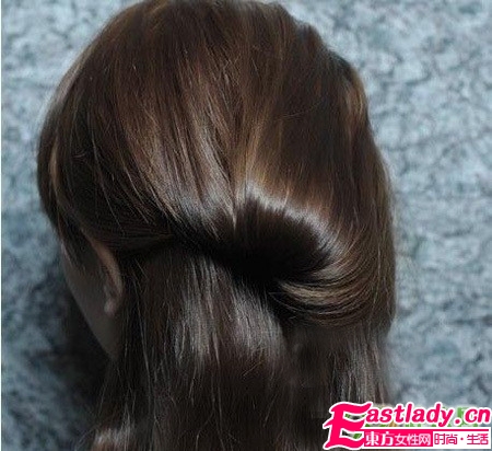 韓式公主鳥窩頭的步驟圖解