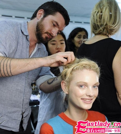 唯美法式麻花辮編發(fā)發(fā)型