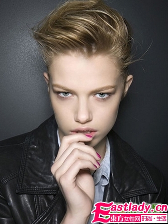 今冬那些最美的短發(fā)造型
