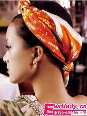 達人教你巧搭發(fā)箍的時尚秘訣