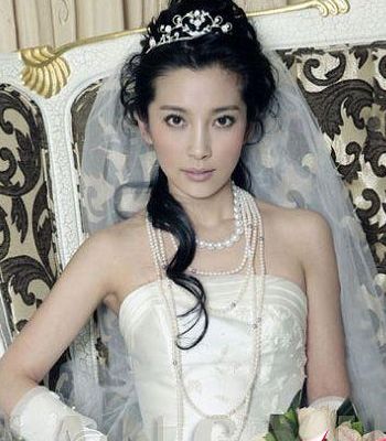 最美的新娘發(fā)型 你擁有了嗎