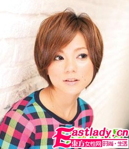 三角臉型的絕妙發(fā)型設(shè)計