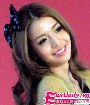 時(shí)尚達(dá)人教你打造蓬松豐盈卷發(fā)