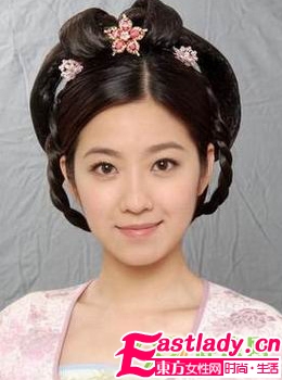 從《宮心記》看華麗盤發(fā)發(fā)髻