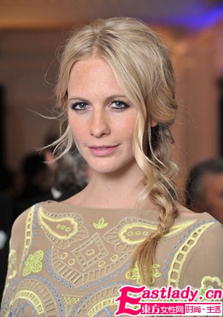 八款超唯美花辮發(fā)型 做個(gè) 人魚公主