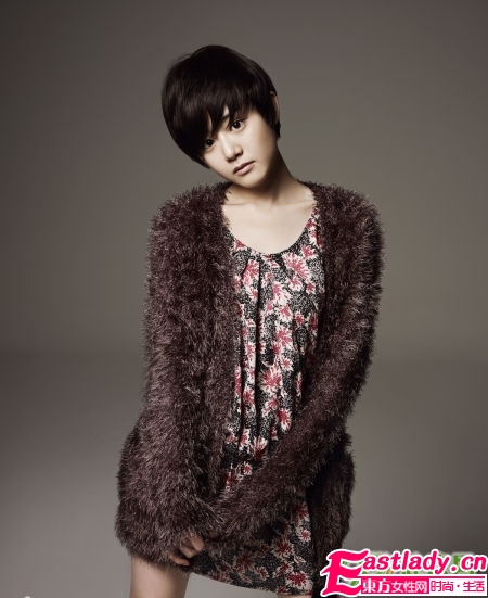 文根英短發(fā)寫真變熟女