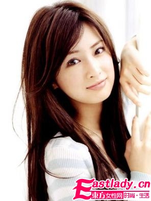 頭發(fā)亞健康的三種護理方式