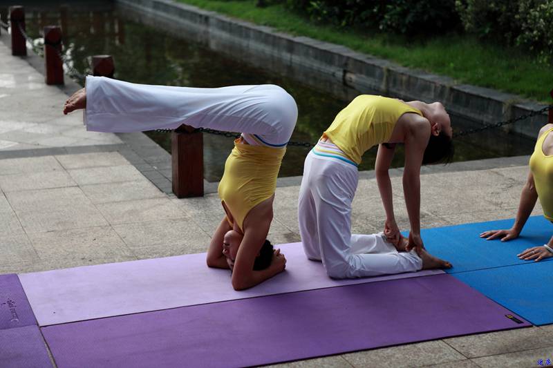 這些 動(dòng)作 會(huì)讓女人越來(lái)越優(yōu)秀