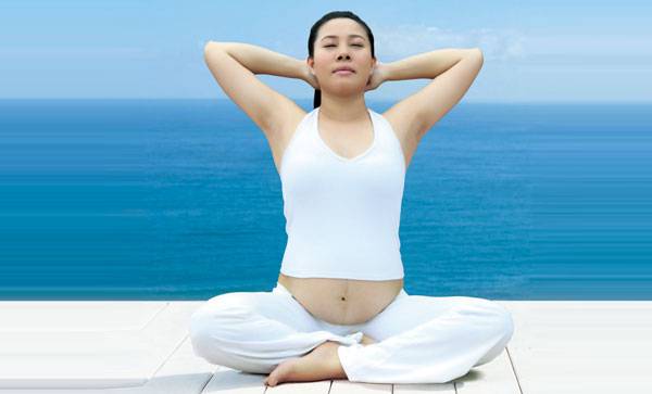 19個(gè)孕婦瑜伽動(dòng)作指南 讓你輕松做好助產(chǎn)準(zhǔn)備