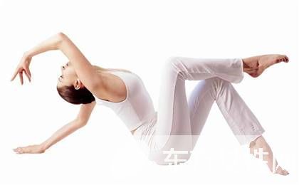 塑身瑜伽初級(jí)入門 經(jīng)典招式幫你塑造完美曲線