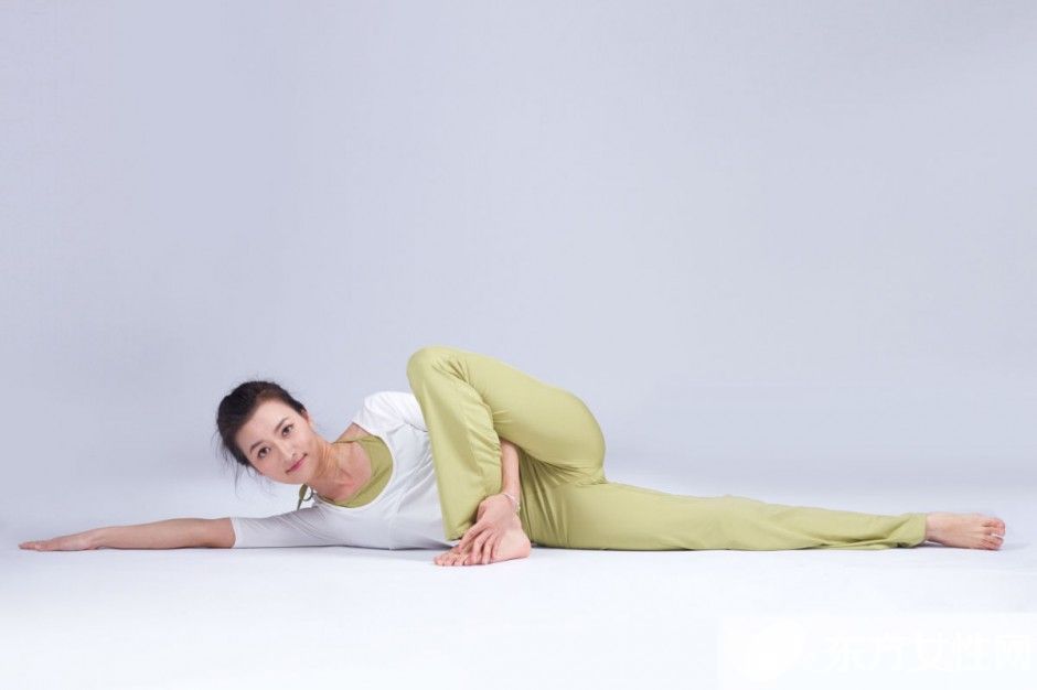 塑身瑜伽初級(jí)入門 經(jīng)典招式幫你塑造完美曲線