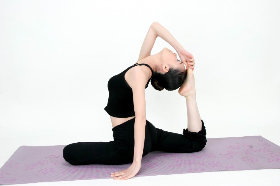 教你八式簡單瑜伽基本功 讓你瘦身又健身