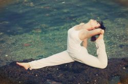 瘦身瑜伽有哪些 8式瑜伽讓你一身輕