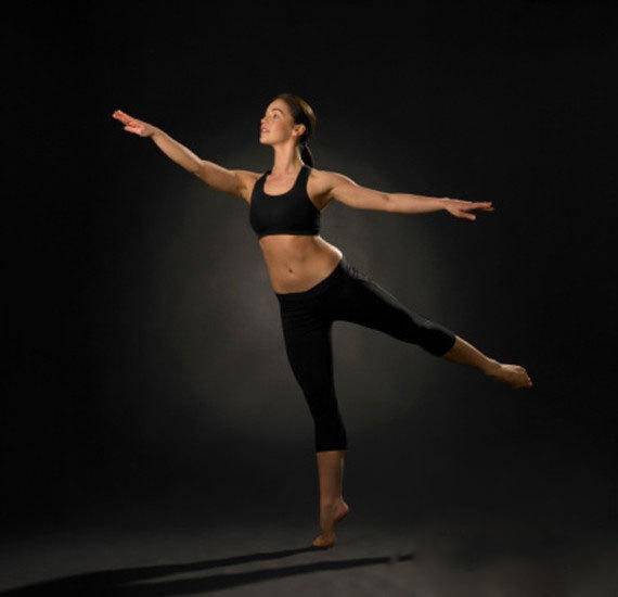 5大減肥瑜伽動作 叫上閨蜜一起做起來