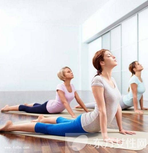 產后瑜伽5式減肥法 瘦身育兒兩不誤