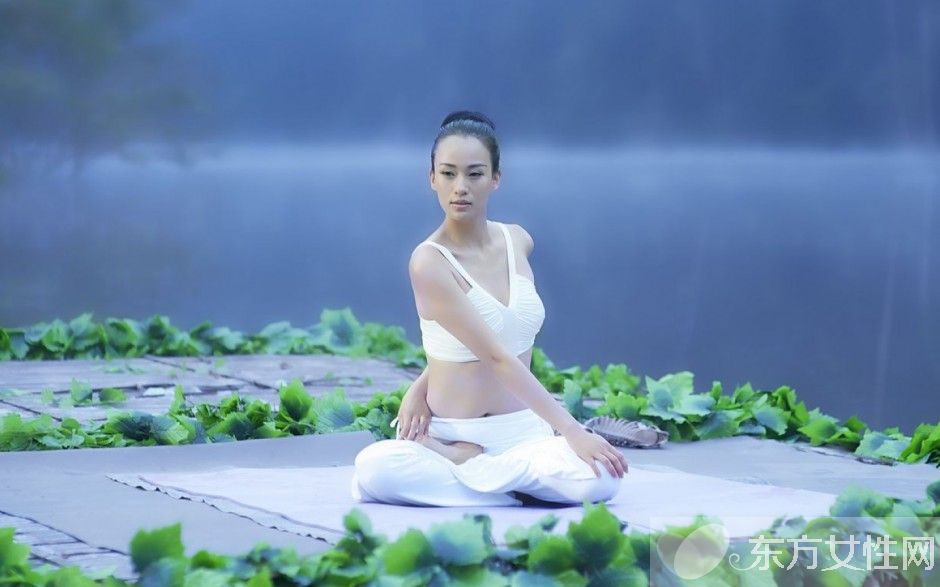 10分鐘超有效燃脂瘦身瑜伽 初學瑜伽減肥者必看