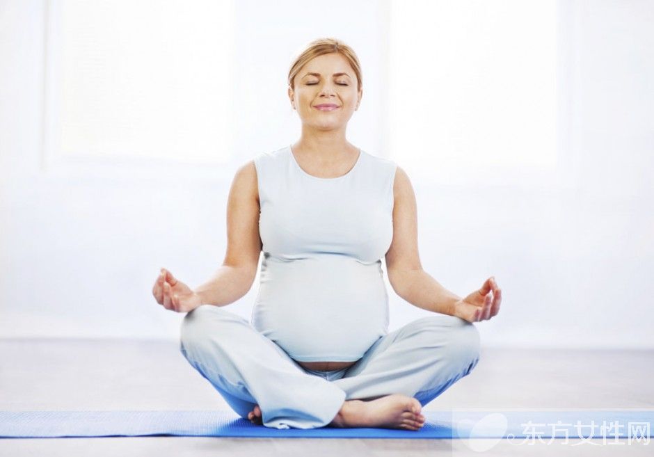 孕婦瑜伽的好處 孕婦練習(xí)瑜伽的9大注意事項(xiàng)