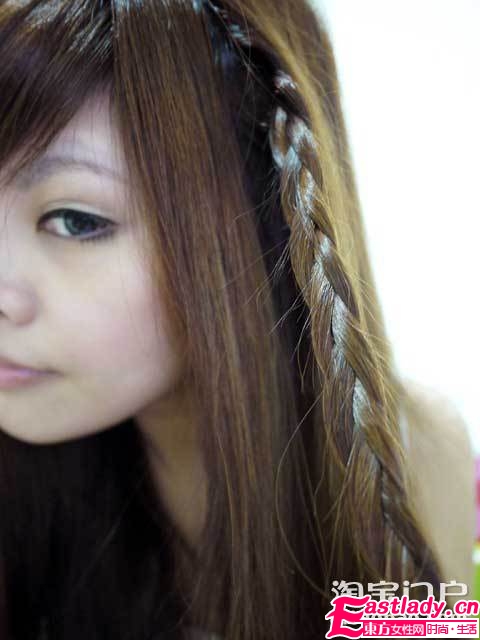 DIY今年最流行的劉海發(fā)型 塑造個性美發(fā)