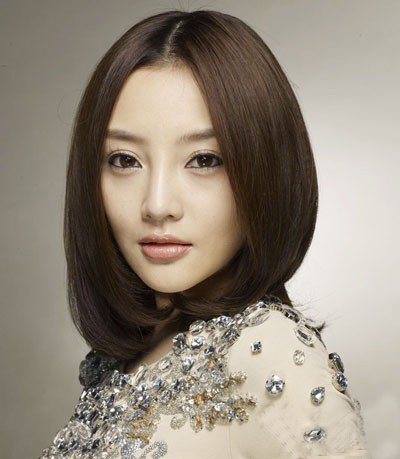 2011秋冬最新時(shí)尚秀發(fā)展 馬尾發(fā)型最流行