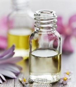 有益于抗衰老的5種精油