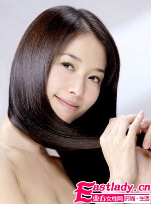 精油護發(fā) 芳香間的柔順秀發(fā)