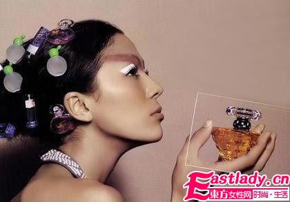 玩轉(zhuǎn)冬日香 完美Match女人味兒