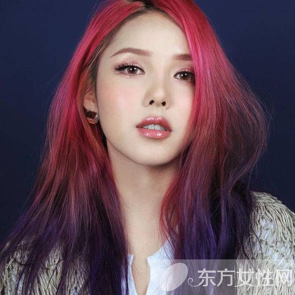 跟Pony大師學(xué)15款好氣色妝容 讓你美出新花樣