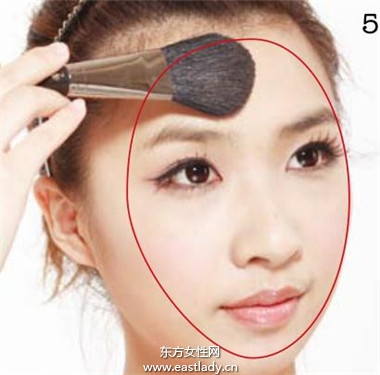 7 3黃金比例粉底畫法 實(shí)現(xiàn)立體小V臉