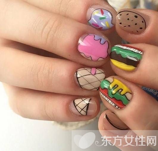 夏日美甲圖案大分享 指尖上的色彩碰撞