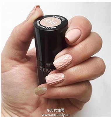 指甲+搭配毛衣 今冬最夯的 針織毛衣 指彩