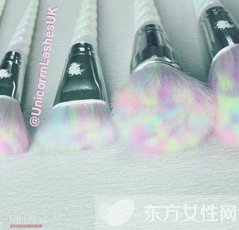 這么高顏值的美妝刷子是不是要來兩把