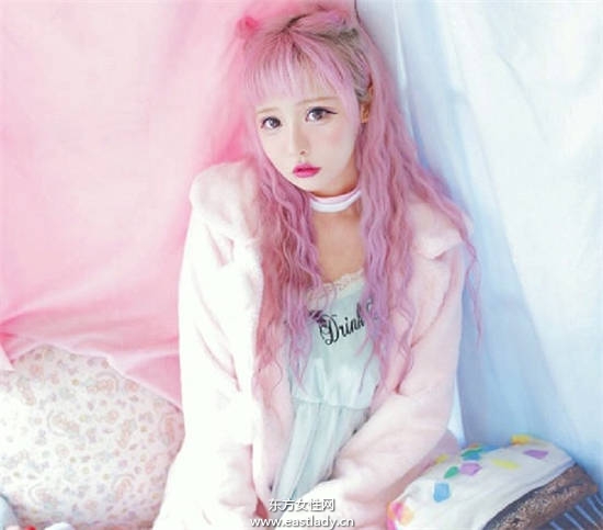 紅色搭配大地色下季化妝重點 日本鈕流行的秋天妝容搶先看