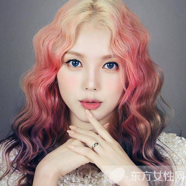 跟Pony大師學(xué)15款好氣色妝容 讓你美出新花樣